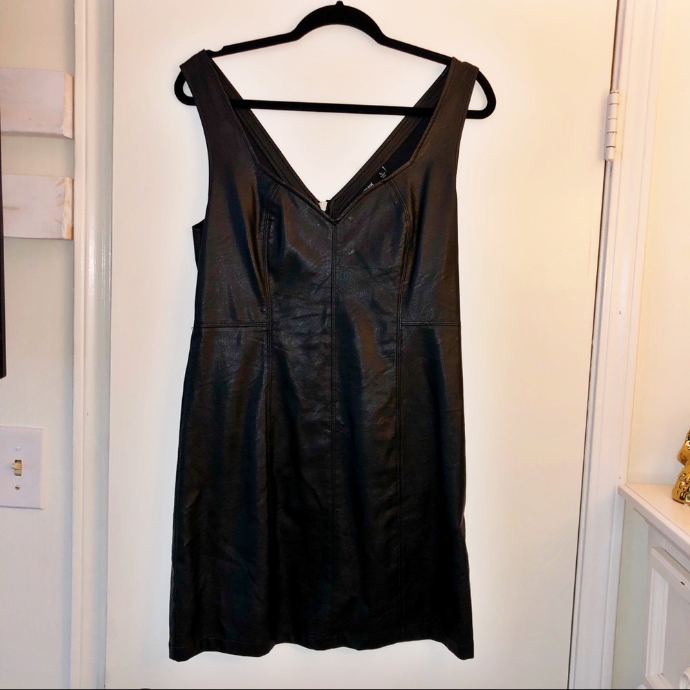 MINKPINK Black Faux Leather Mini Dress Zip Front Sleeveless Size L